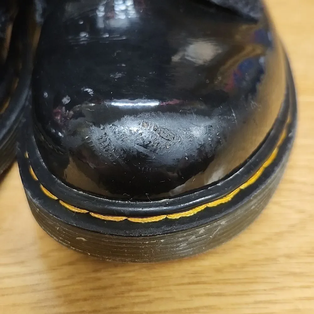 Doc Martens youth 3 combat boots